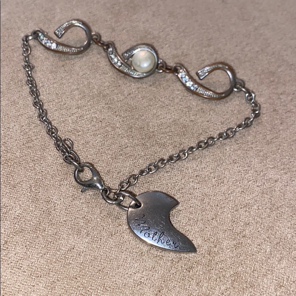 Faux Diamond and pearl half heart mother bracelet
